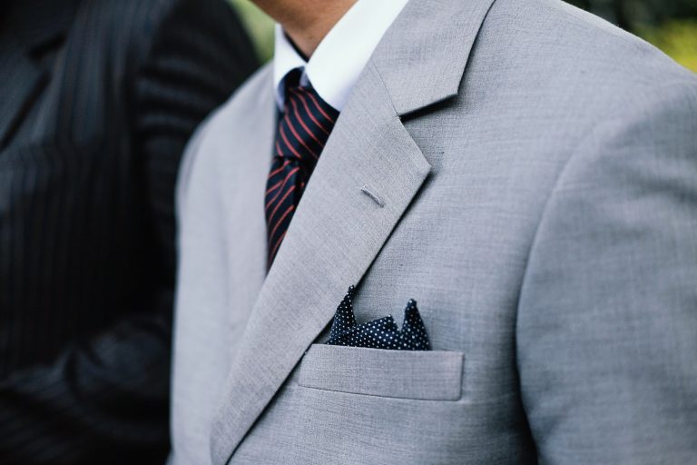 the history of the pocket square